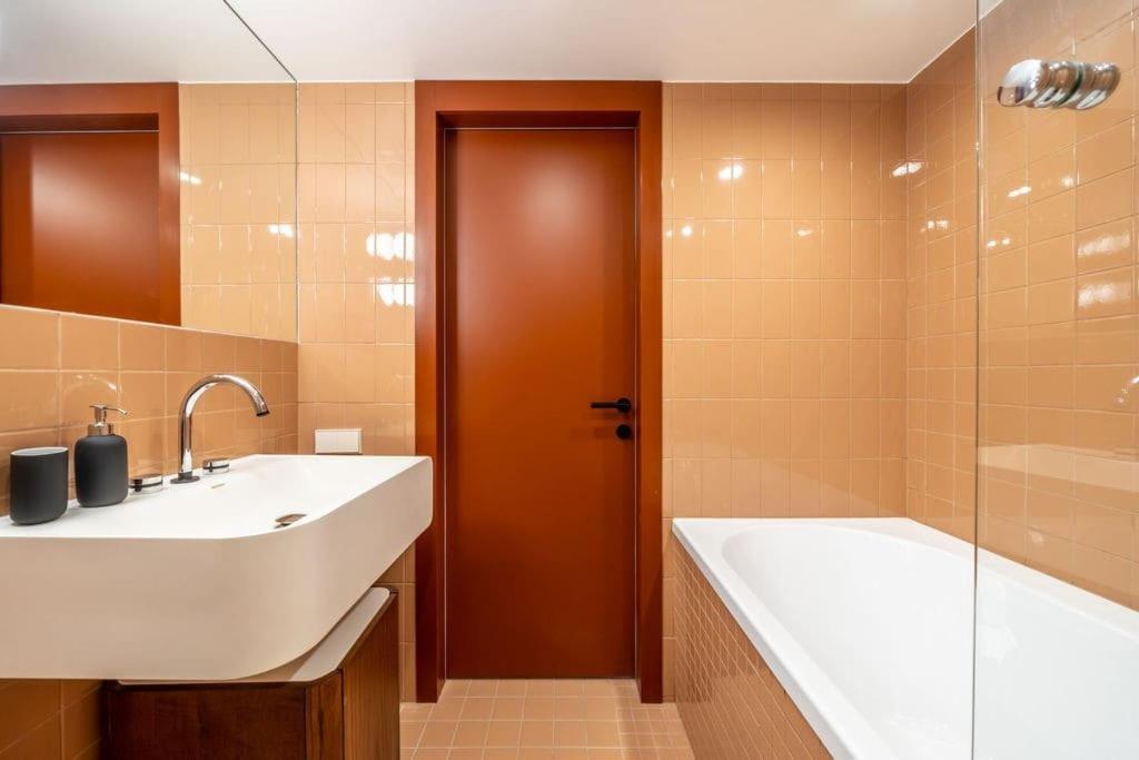 Designer Loft In The City Center Appartement Riga Buitenkant foto
